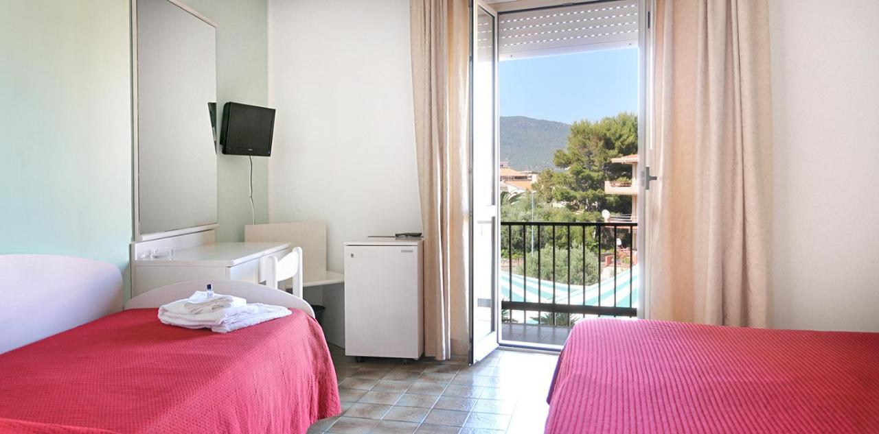 Al Gabbiano 3* Bosa Marina
